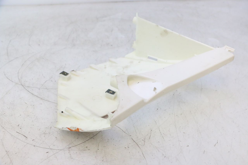 photo de FLANC LATERAL AVANT DROIT ORCAL RAPTOR 50 (2015 - 2021) - Gros plan technique