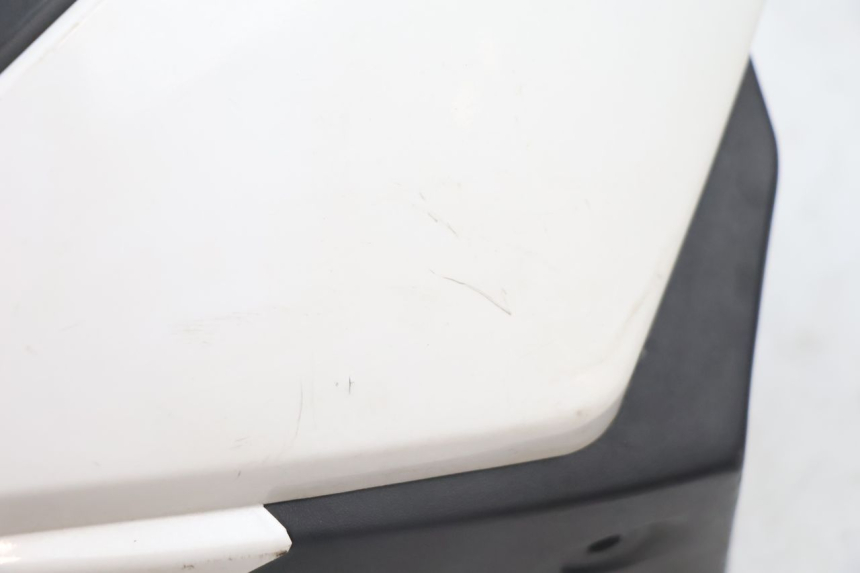 photo de FLANC LATERAL AVANT DROIT YAMASAKI ROADSTER 50 (2013 - 2018) - Autre angle de vue