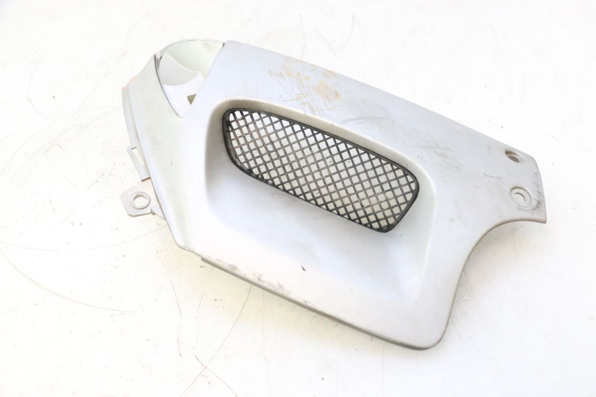 photo de FLANC LATERAL AVANT DROIT PEUGEOT SPEEDFIGHT LC 50 (1996 - 2002) - Détail de la pièce