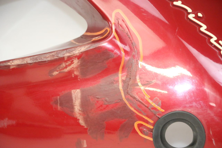 photo de FLANC LATERAL AVANT DROIT TRIUMPH SPRINT 900 (1995 - 1998)