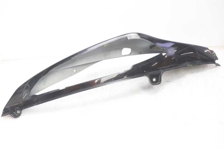 photo de FLANC LATERAL AVANT DROIT CAN-AM SPYDER RS 1000 (2008 - 2012) - Autre angle de vue