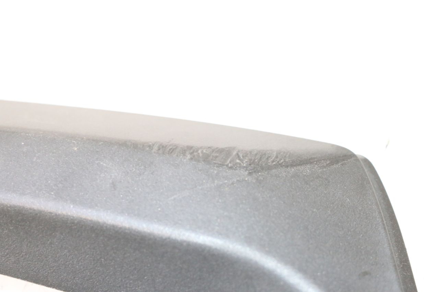 photo de FLANC LATERAL AVANT DROIT APRILIA SR MOTARD 50 (2012 - 2018) - Détail de la pièce