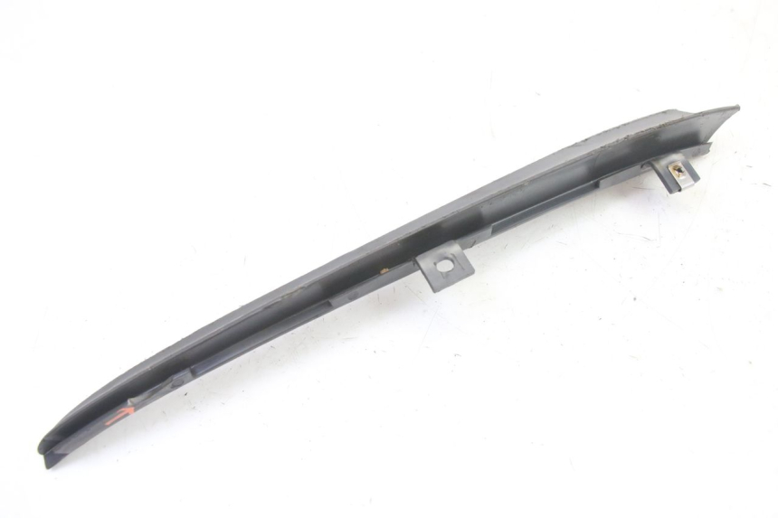 photo de FLANC LATERAL AVANT DROIT PIAGGIO SUPER LX 125 (2000 - 2003)