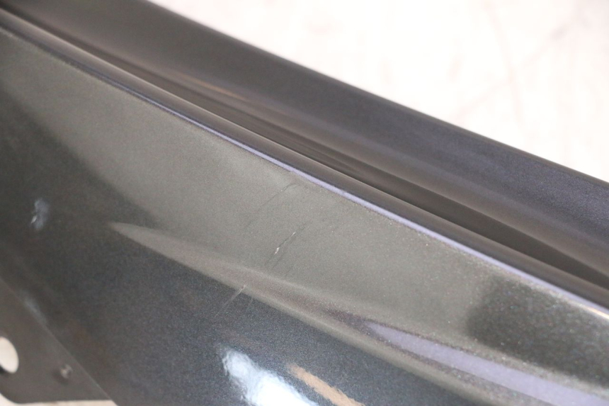 photo de FLANC LATERAL AVANT DROIT SUPERIEUR YAMAHA YZF R6 600 (2008 - 2009) - Vue d’ensemble