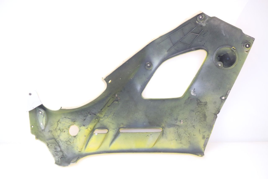 photo de FLANC LATERAL AVANT DROIT SUZUKI GSXF GSX F 600 (1988 - 1997)