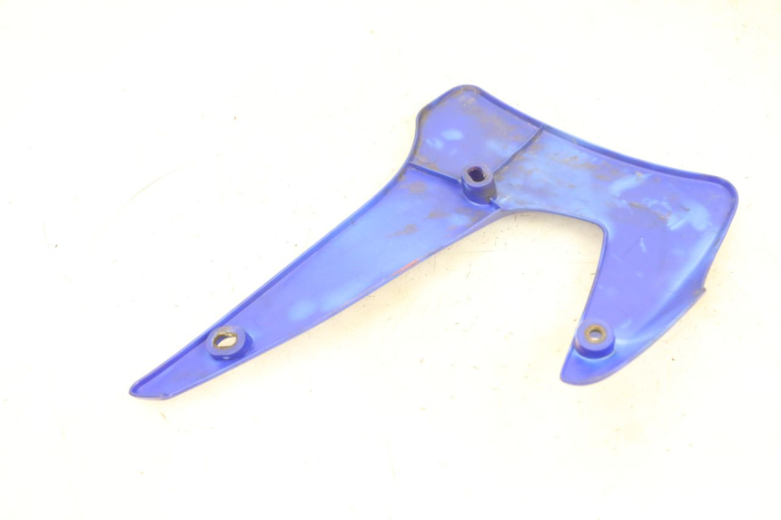 photo de FLANC LATERAL AVANT DROIT YAMAHA TTR 125 (2000 - 2020) - Détail de la pièce