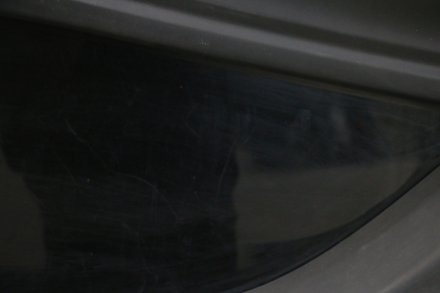 photo de FLANC LATERAL AVANT DROIT RENAULT TWIZY 45 (2012 - 2019) - Photo complémentaire