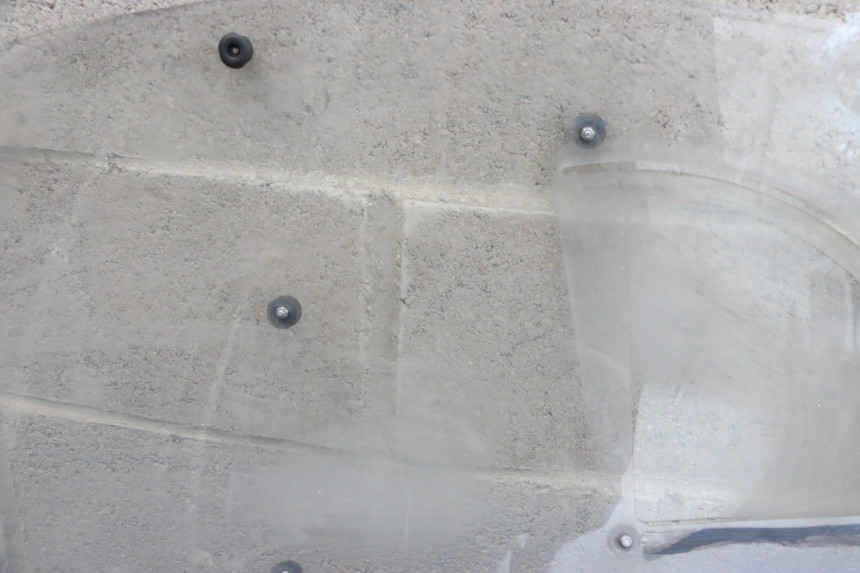 photo de FLANC LATERAL AVANT DROIT RENAULT TWIZY 45 (2012 - 2019) - Points de fixation