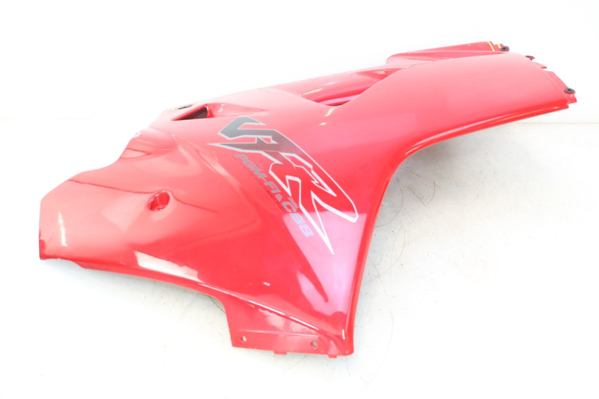 photo de FLANC LATERAL AVANT DROIT HONDA VFR FI RC46 800 (1998 - 2001) - État de surface