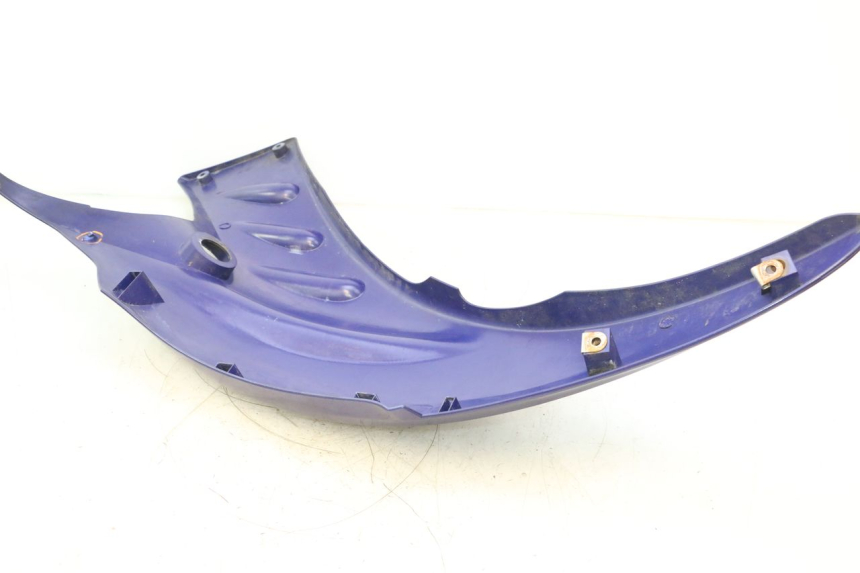 photo de FLANC LATERAL AVANT DROIT YAMAHA WAVE RUNNER GP R 1200 (2000 - 2003) - Détail de la pièce
