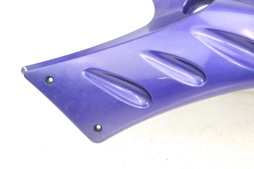 photo de FLANC LATERAL AVANT DROIT YAMAHA WAVE RUNNER GP R 1200 (2000 - 2003) - Photo complémentaire