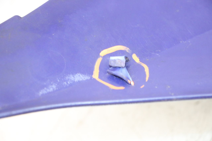 photo de FLANC LATERAL AVANT DROIT YAMAHA WAVE RUNNER GP R 1200 (2000 - 2003) - Vue d’ensemble