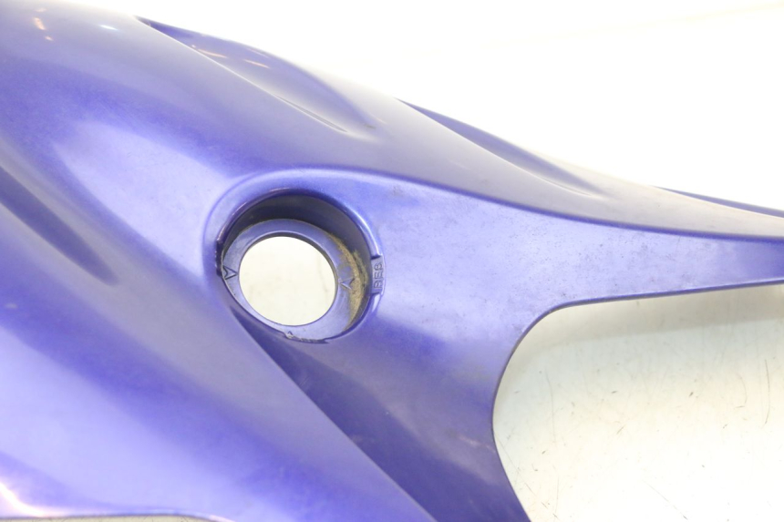 photo de FLANC LATERAL AVANT DROIT YAMAHA WAVE RUNNER GP R 1200 (2000 - 2003) - Pièce contrôlée