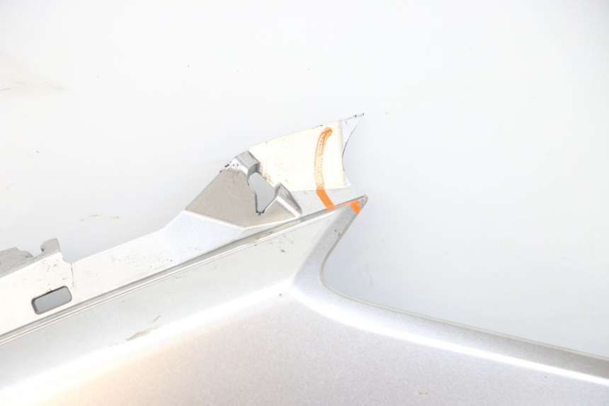 photo de FLANC LATERAL AVANT DROIT YAMAHA XMAX X-MAX ABS 125 (2017 - 2020)