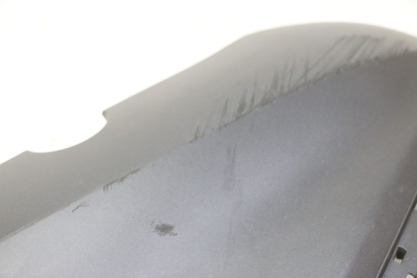 photo de FLANC LATERAL AVANT DROIT YAMAHA XMAX X-MAX 125 (2021 - 2025) - Marquages et références