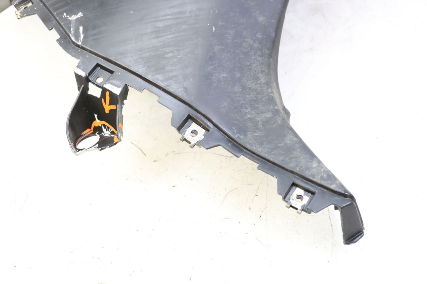 photo de FLANC LATERAL AVANT DROIT YAMAHA TZR 50 (2008 - 2016)