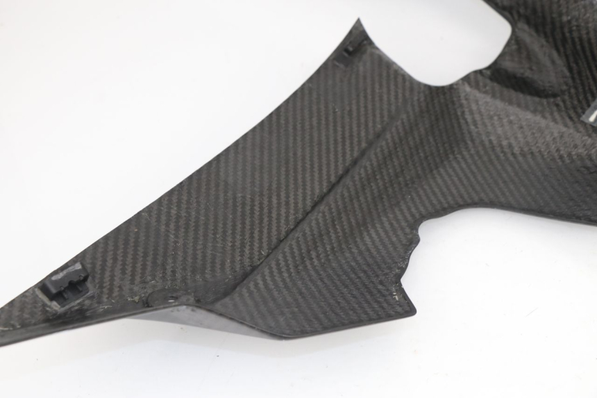 photo de FLANC LATERAL AVANT DROIT YAMAHA YZF R1M R1 M 1000 (2015 - 2020)