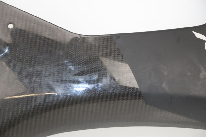 photo de FLANC LATERAL AVANT DROIT YAMAHA YZF R1M R1 M 1000 (2015 - 2020)