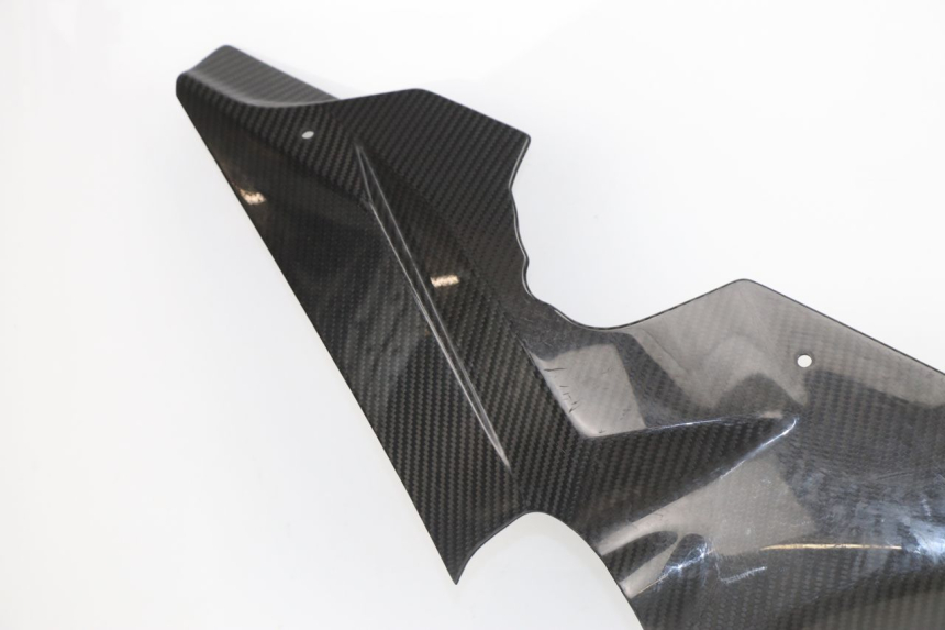 photo de FLANC LATERAL AVANT DROIT YAMAHA YZF R1M R1 M 1000 (2015 - 2020)
