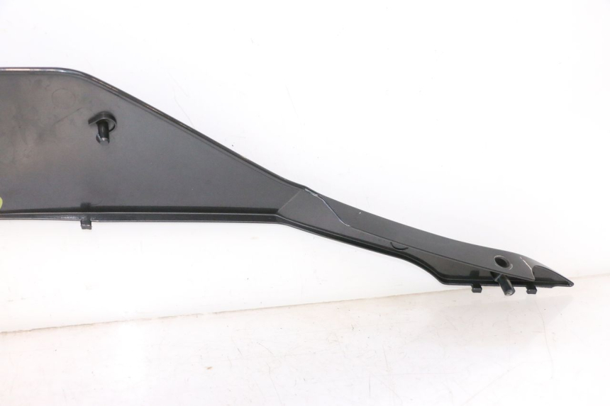 photo de FLANC LATERAL AVANT DROIT YAMAHA YZF R6 600 (2008 - 2009) - Pièce contrôlée