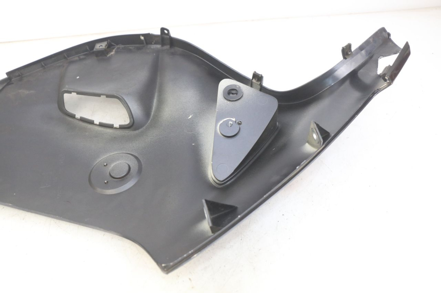 photo de FLANC LATERAL AVANT GAUCHE BMW C1 125 (2000 - 2003)