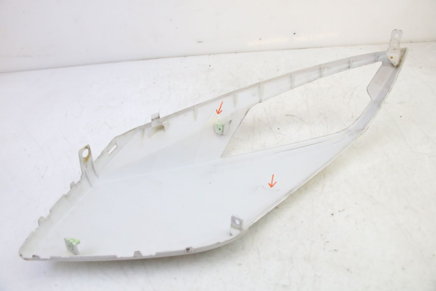 photo de FLANC LATERAL AVANT GAUCHE PEUGEOT CITYSTAR 50 (2013 - 2017)