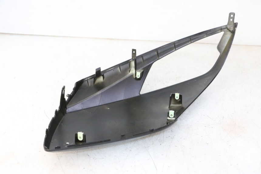 photo de FLANC LATERAL AVANT GAUCHE PEUGEOT CITYSTAR 50 (2013 - 2017)