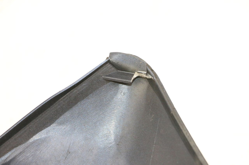 photo de FLANC LATERAL AVANT GAUCHE SUZUKI DL V STROM 1000 (2002 - 2007) - Détail de la pièce