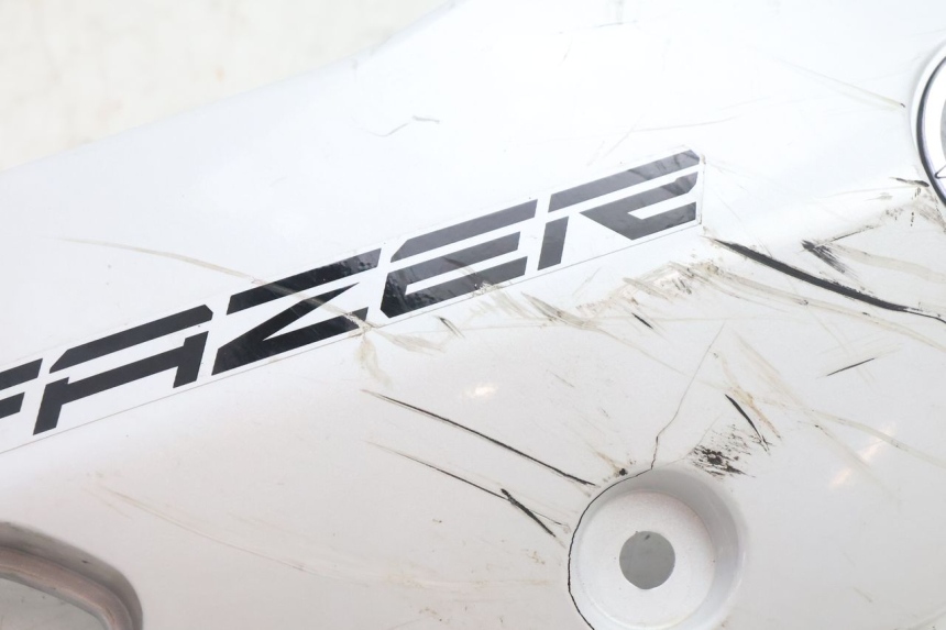 photo de FLANC LATERAL AVANT GAUCHE YAMAHA FZ8 800 (2010 - 2016) - Vue d’ensemble