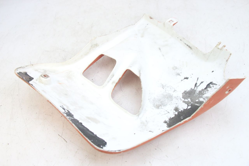 photo de FLANC LATERAL AVANT GAUCHE GILERA RK 50 (1996 - 1999)
