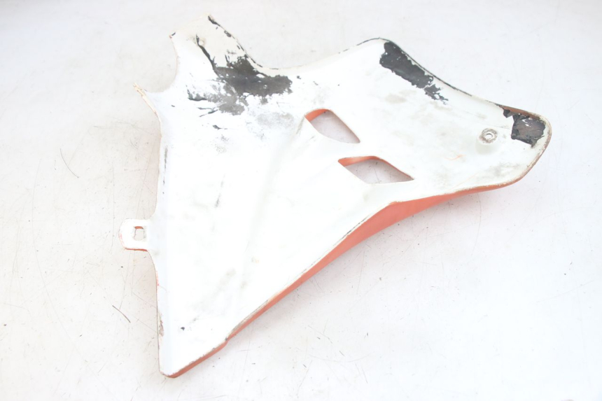 photo de FLANC LATERAL AVANT GAUCHE GILERA RK 50 (1996 - 1999)