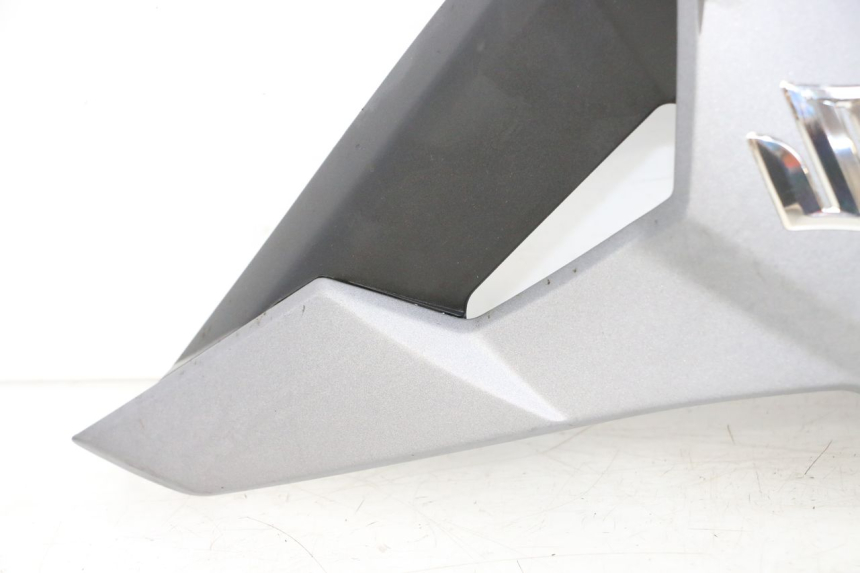 photo de FLANC LATERAL AVANT GAUCHE SUZUKI GSR 750 (2011 - 2017)