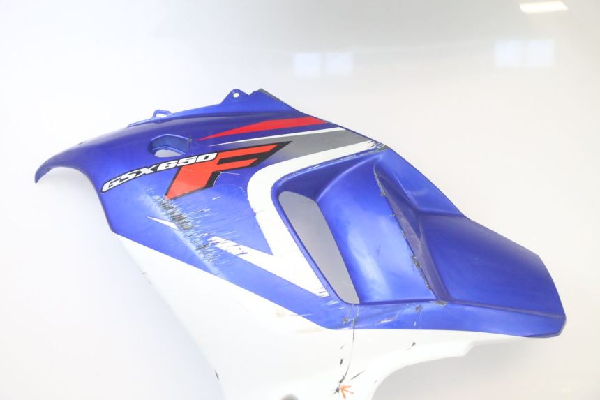 photo de FLANC LATERAL AVANT GAUCHE SUZUKI GSX F GSXF 650 (2007 - 2015) - État de surface