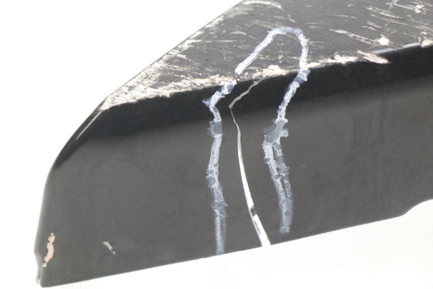 photo de FLANC LATERAL AVANT GAUCHE SUZUKI GSX-R GSXR 750 (2011 - 2016)