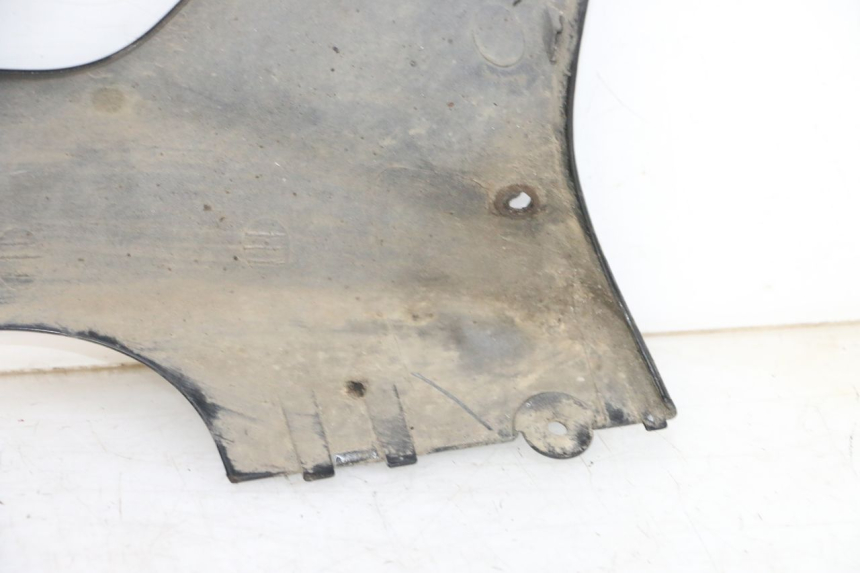 photo de FLANC LATERAL AVANT GAUCHE SUZUKI GSXR GSX-R 1000 (2003 - 2004) - Points de fixation