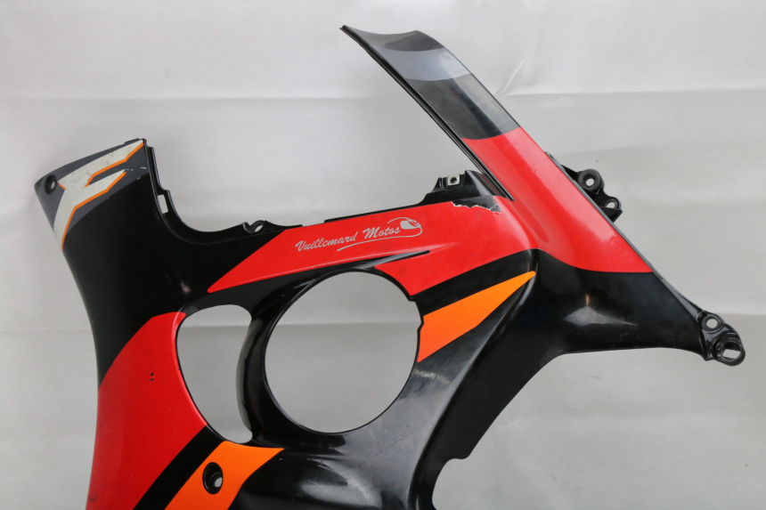 photo de FLANC LATERAL AVANT GAUCHE HONDA CBR F 600 (1996 - 1998)