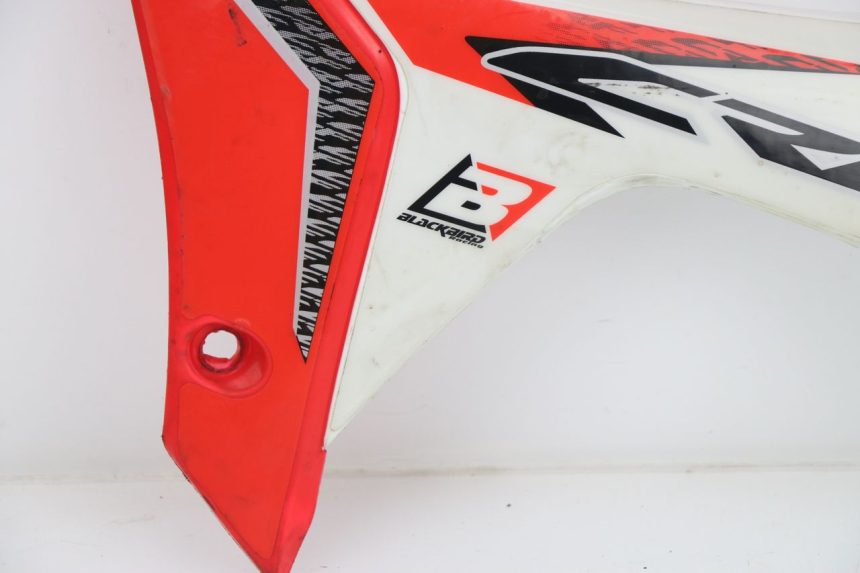 photo de FLANC LATERAL AVANT GAUCHE HONDA CRF 250 (2013 - 2016)