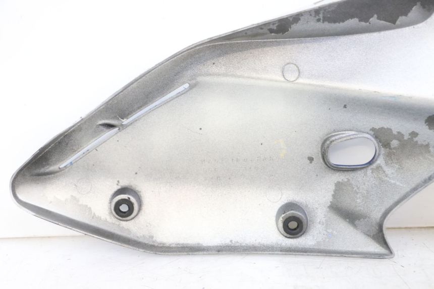 photo de FLANC LATERAL AVANT GAUCHE KAWASAKI ZR7 ZR-7 S 750 (1999 - 2004)
