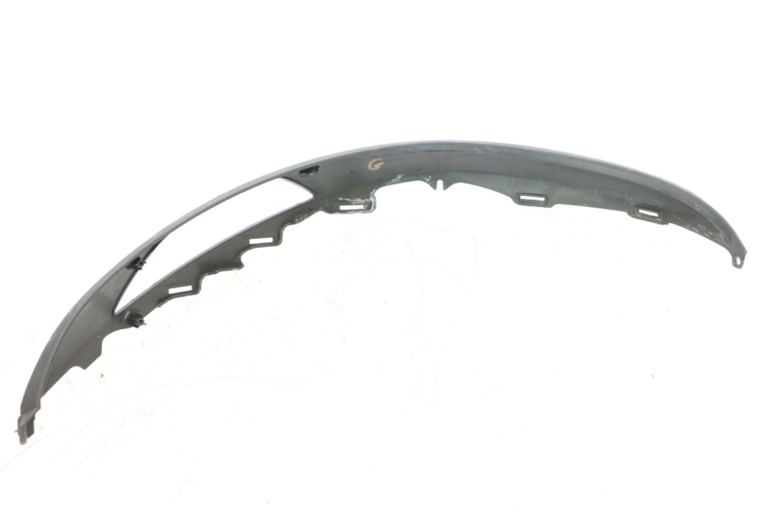 photo de FLANC LATERAL AVANT GAUCHE PIAGGIO MP3 125 (2006 - 2014) - Détail de la pièce