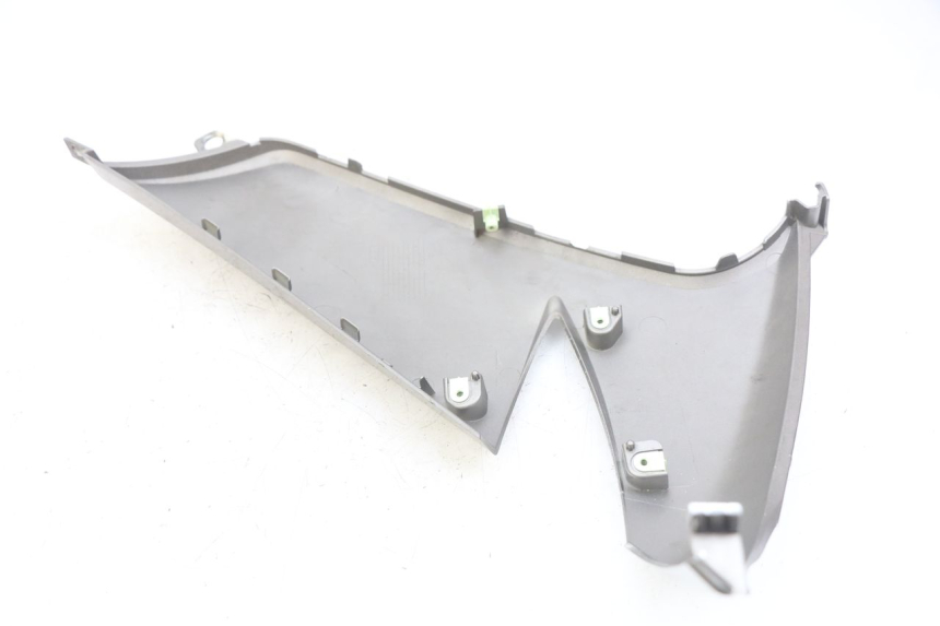 photo de FLANC LATERAL AVANT GAUCHE PEUGEOT CITYSTAR 125 (2011 - 2017)
