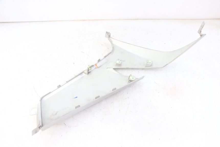 photo de FLANC LATERAL AVANT GAUCHE PEUGEOT CITYSTAR 2T 50 (2018 - 2021)
