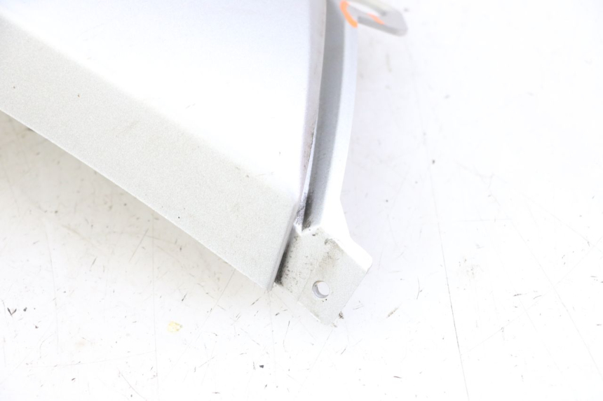 photo de FLANC LATERAL AVANT GAUCHE PEUGEOT CITYSTAR 2T 50 (2018 - 2021)