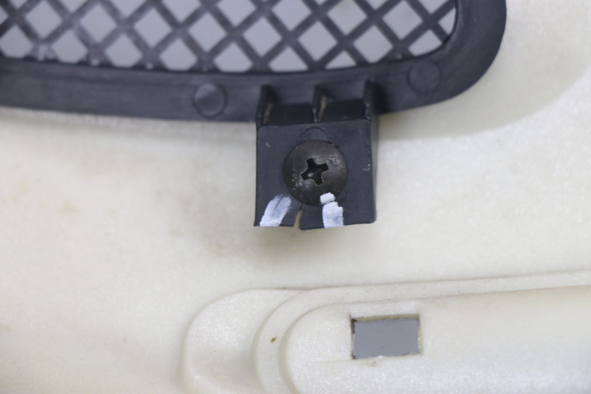 photo de FLANC LATERAL AVANT GAUCHE PEUGEOT SUM UP 125 (2008 - 2013)