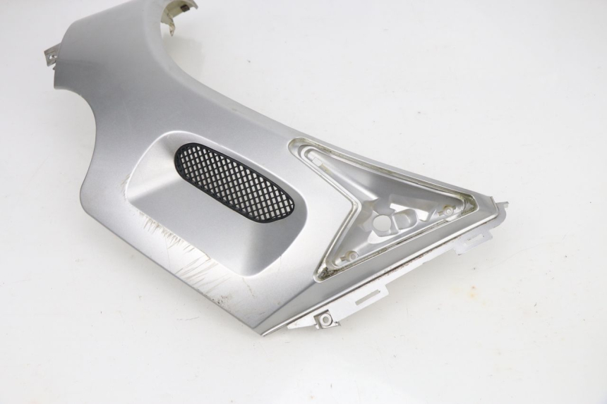 photo de FLANC LATERAL AVANT GAUCHE PEUGEOT SUM UP 125 (2008 - 2013)