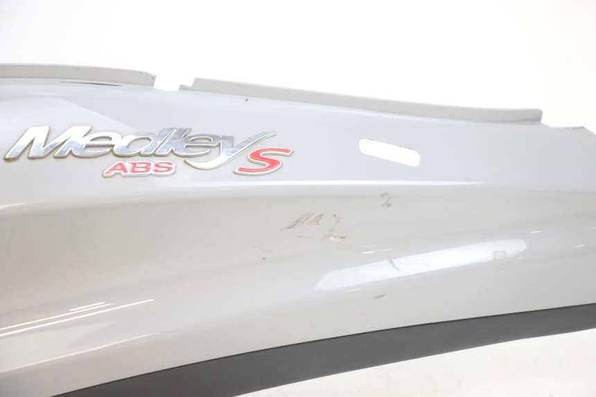 photo de FLANC LATERAL AVANT GAUCHE PIAGGIO MEDLEY 125 (2016 - 2023)