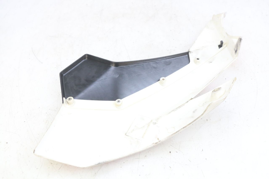 photo de FLANC LATERAL AVANT GAUCHE YCF R-START 125