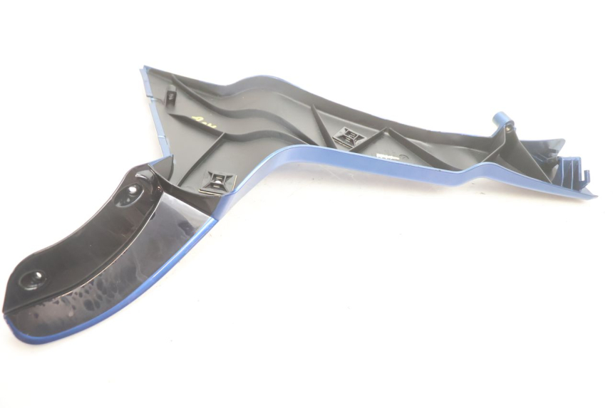 photo de FLANC LATERAL AVANT GAUCHE HARLEY DAVIDSON ROAD GLIDE FLTRXSE 1920 (2018 - 2022) - Zoom état d’usage