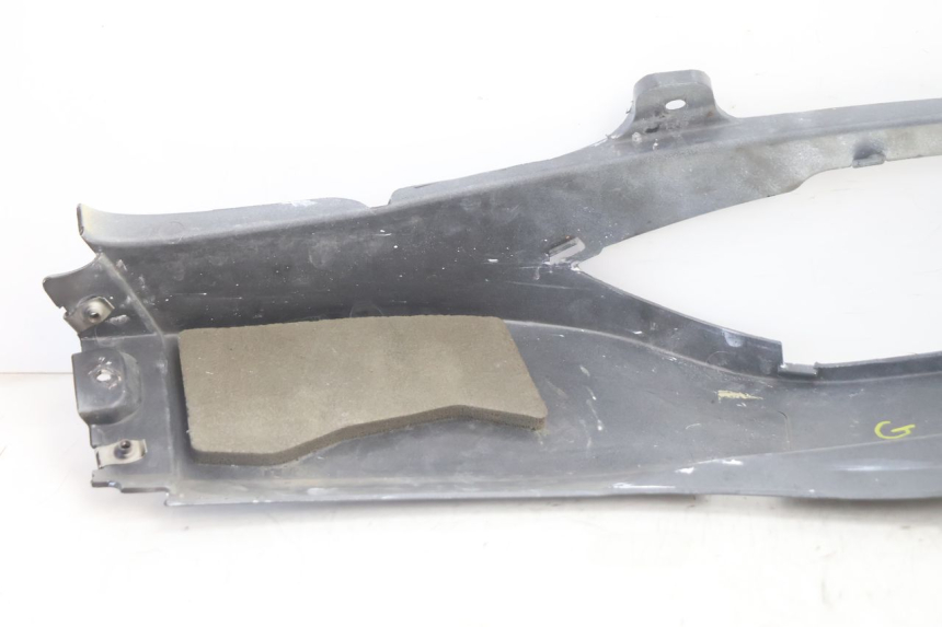 photo de FLANC LATERAL AVANT GAUCHE CAN-AM SPYDER RS 1000 (2008 - 2012) - État de surface