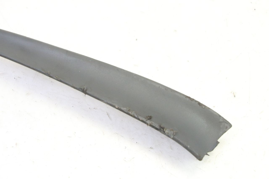 photo de FLANC LATERAL AVANT GAUCHE PIAGGIO SUPER LX 125 (2000 - 2003)