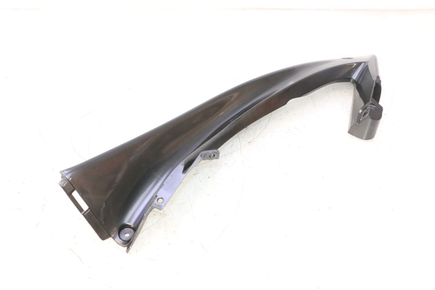 photo de FLANC LATERAL AVANT GAUCHE SUPERIEUR YAMAHA YZF R6 600 (2008 - 2009) - État de surface